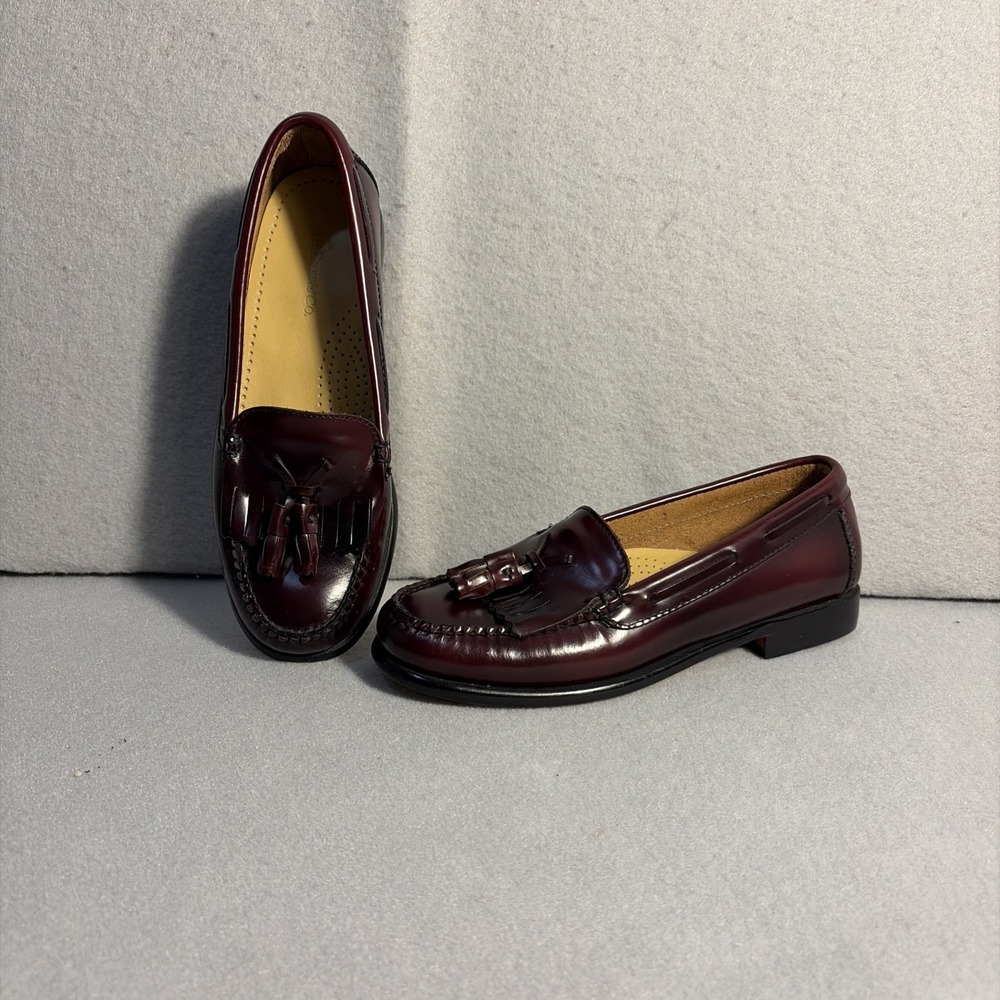 Bass Wejuns Jackie 5.5 M Women's Classic Leather Loafer